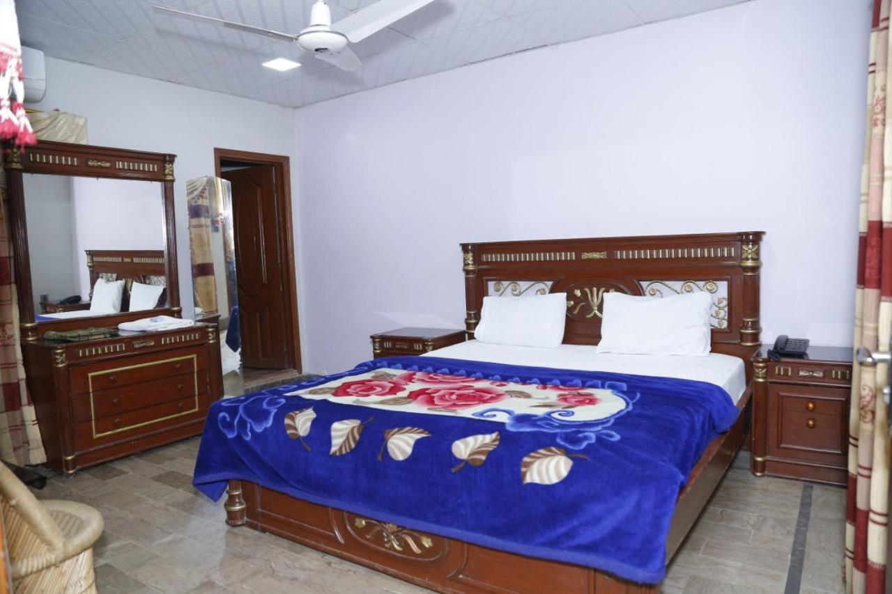 Karachi Motel Buitenkant foto