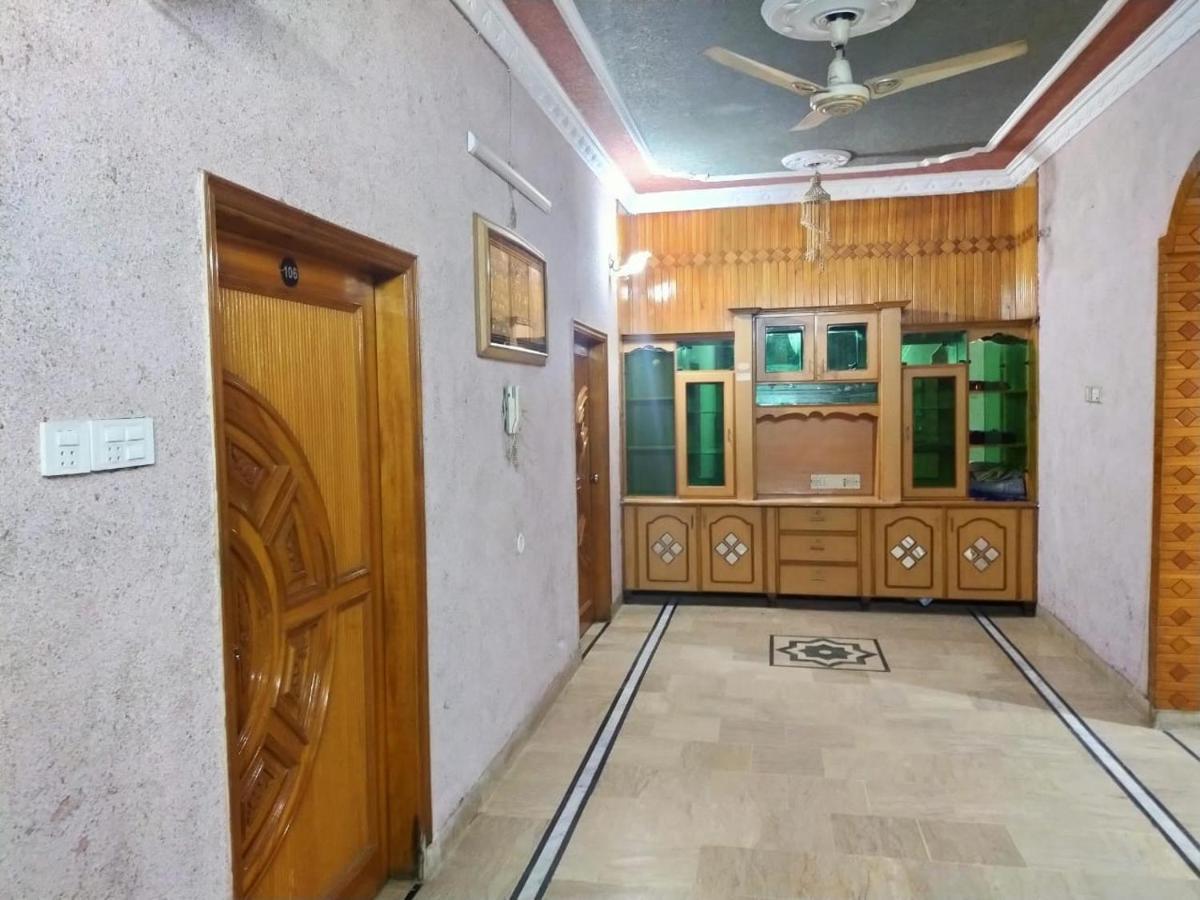 Karachi Motel Buitenkant foto